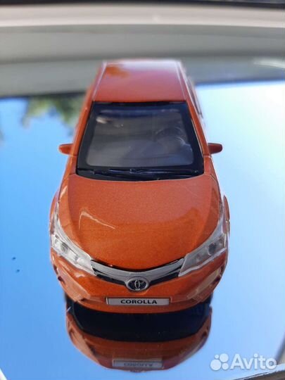 Моделька машины Toyota corolla Технопарк