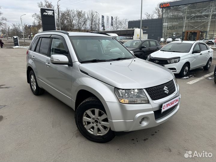 Suzuki Grand Vitara 2.0 AT, 2011, 127 000 км