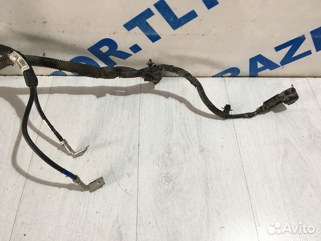 Плюсовая клемма hyundai solaris 1 1.4 мт седан