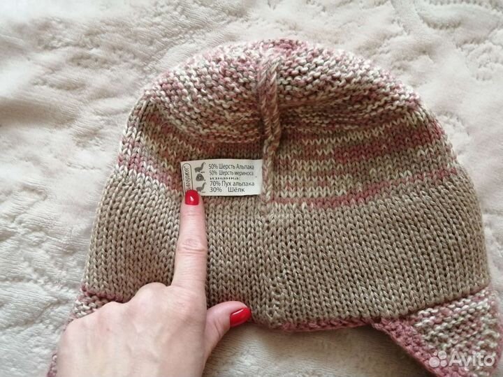 Шапка зимняя для девочки новая 7 лет и более