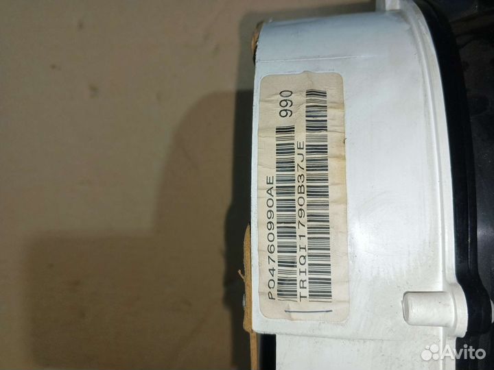 Панель приборов Dodge Stratus 2002г 2,7л