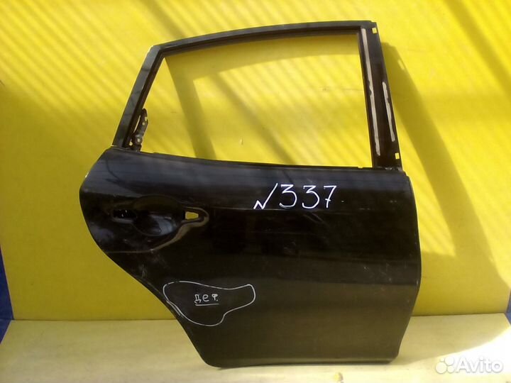 Infiniti M Y51 Дверь задняя правая