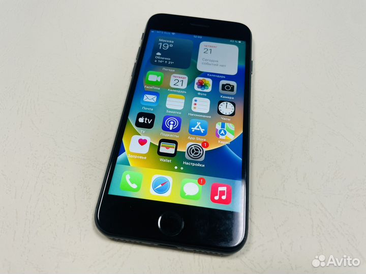 iPhone 8, 64gb