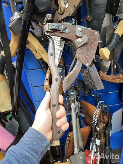 Топоры кованые ручной работы