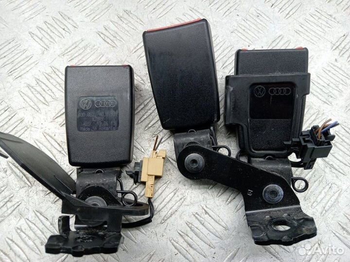 Ремень безопасности задний Audi A6 C7 2.0 cglc