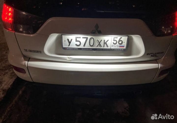 Подсветка номера на Mitsubishi Outlander 2 3