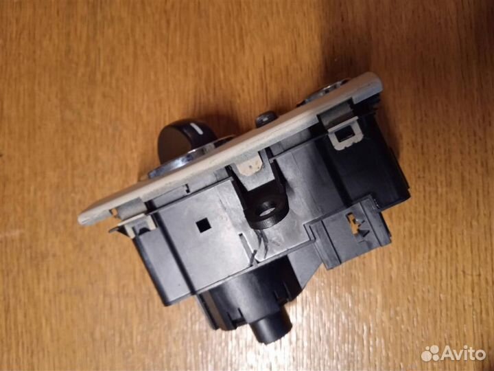 Переключатель света фар Mercedes Benz W211 E-Klas