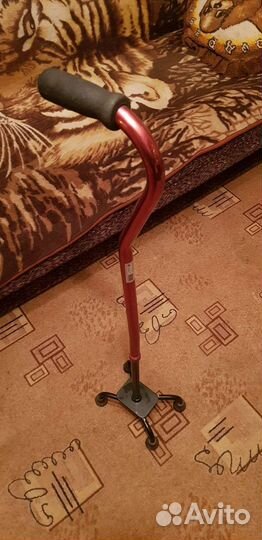 Трость четырёх опорная