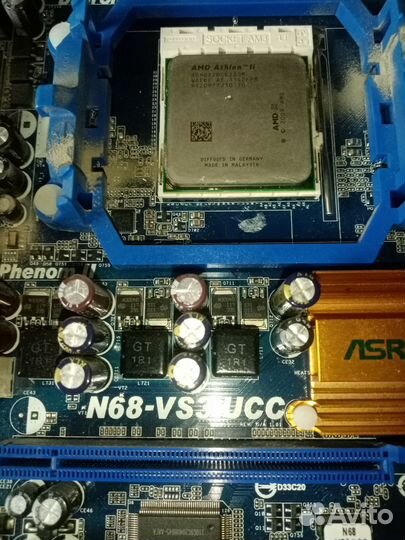 Материнская плата с процессором am3