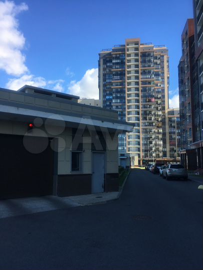 Машиноместо, 12 м²