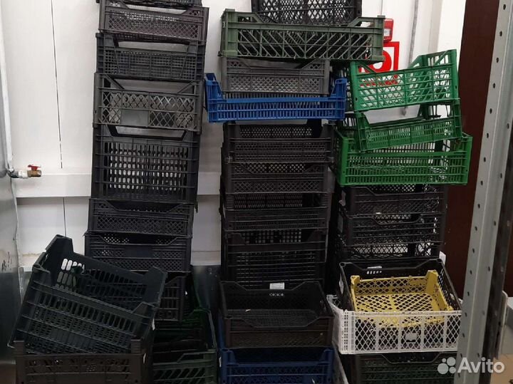 Пластиковые ящики для овощей и фруктов