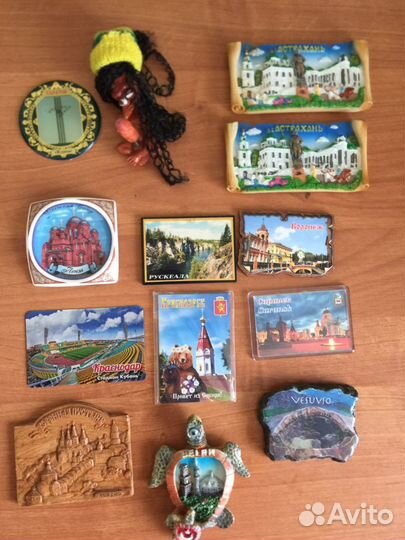 Магниты около 50 шт