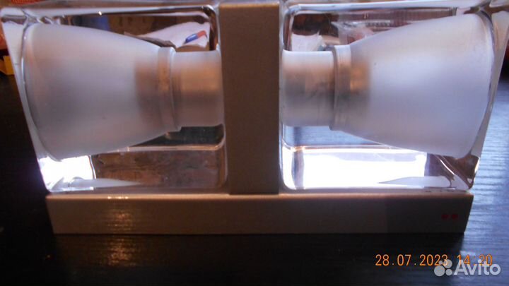 Люстры и светильники