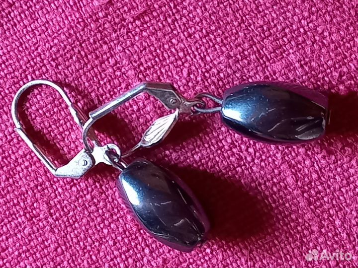 Красивая бижутерия серьги