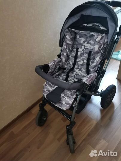 Прогулочная коляска