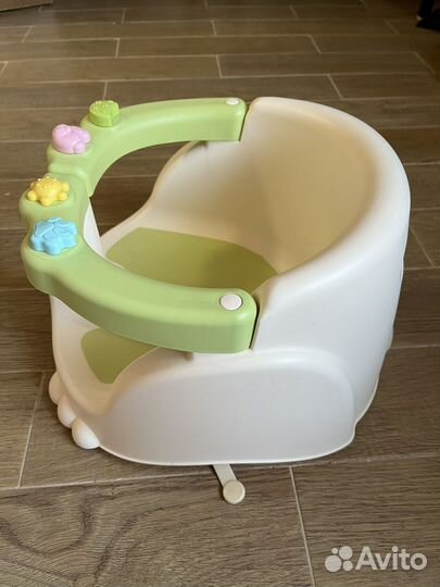 Стульчик для купания в ванной