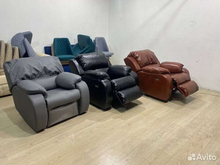 Кресло раскладуешийся реклайнер