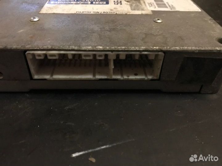 Блок управления двс Toyota Raum