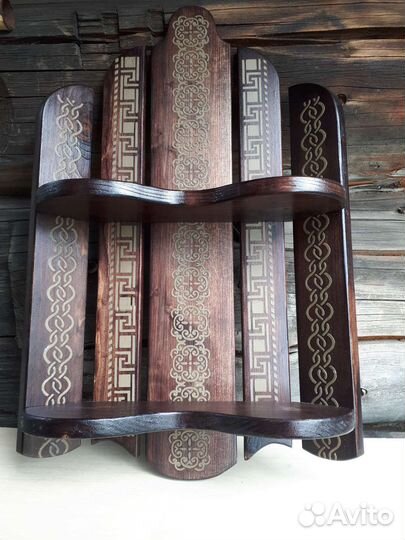 Полка угловая для икон