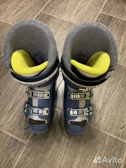 Горнолыжные ботинки