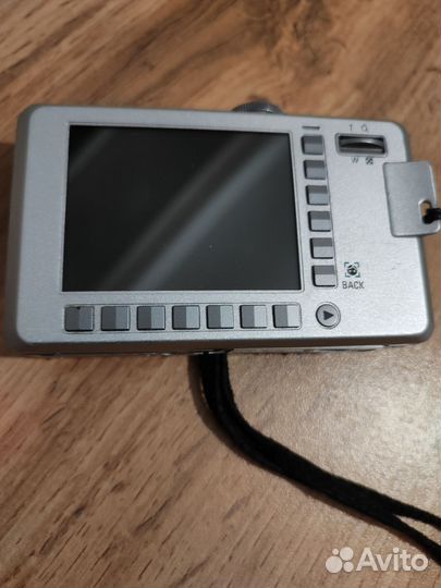 Цифровой фотоаппарат Sumsung L73