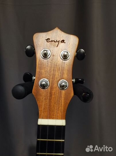 Укулеле Enya EUC-20