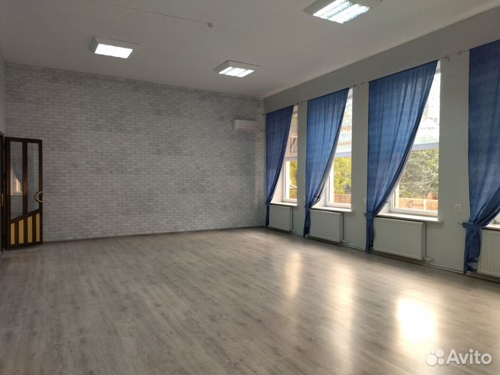 Почасовая аренда зала для танцев, йоги, фитнеса