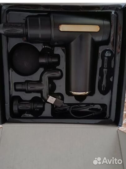 Перкуссионный массажный пистолет