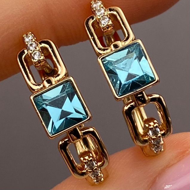 Серьги в стиле bvlgari