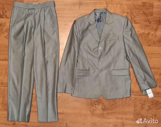 Новые рубашки,брюки,жилет, костюм Валенти