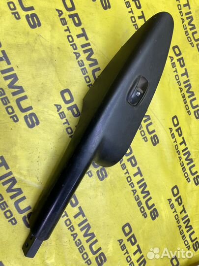 Накладка кнопки стеклоподъемника пп Hyundai Tucson