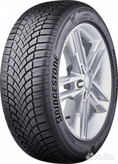 Bridgestone Blizzak LM-005 215/50 R17