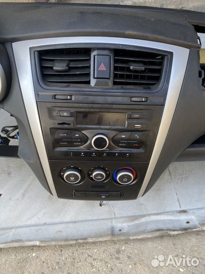 Панель датсун в сборе