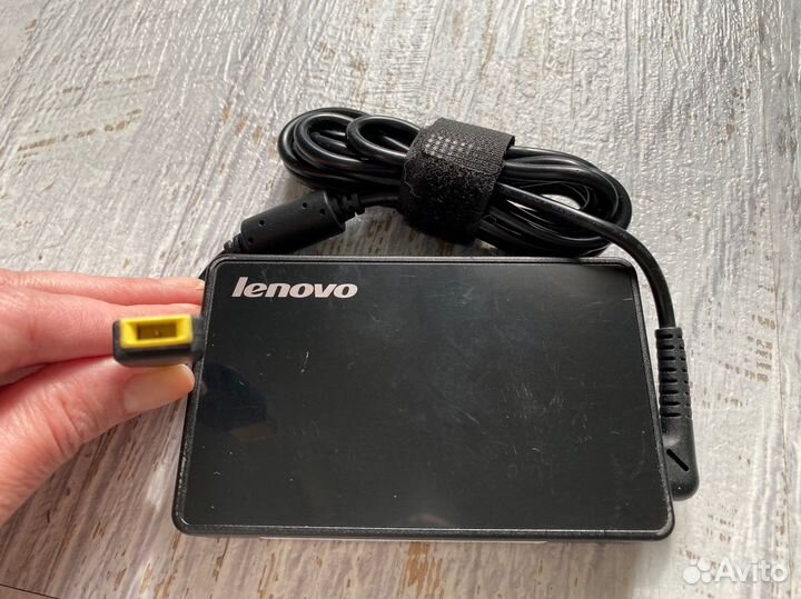 Оригинальный адаптер питания Lenovo 65 Вт