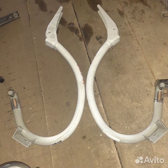 Мерседес 203 петля багажника левая правая