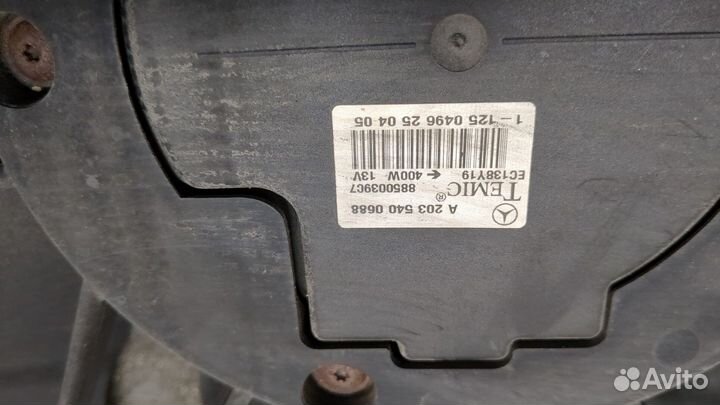 Вентилятор радиатора Mercedes C W203, 2005