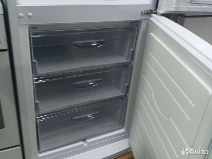 Холодильник atlant xm4026-000