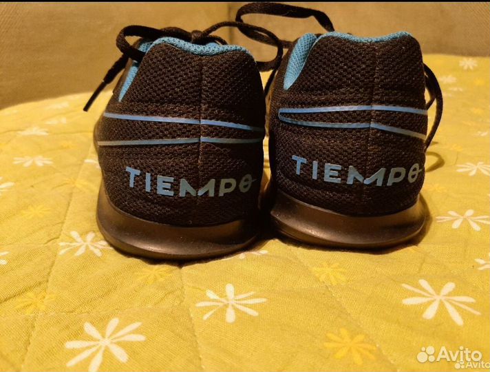 Бутсы Nike на мальчика, размер 37 (24 см)