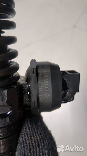 Форсунка топливная Volkswagen Passat 6, 2007