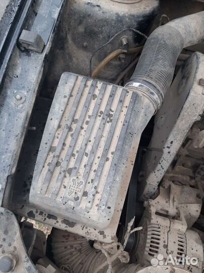 Корпус воздушного фильтра на гольф 3