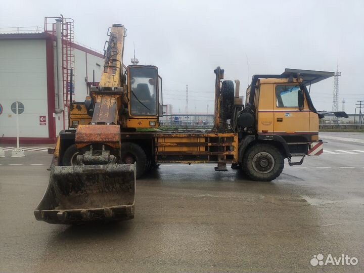 Экскаватор-планировщик UDS 114, 2008