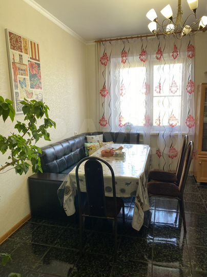 4-к. квартира, 141 м², 5/6 эт.