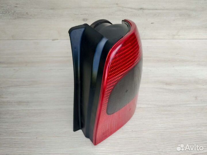 Фонарь задний правый Citroen Xsara Combi универсал