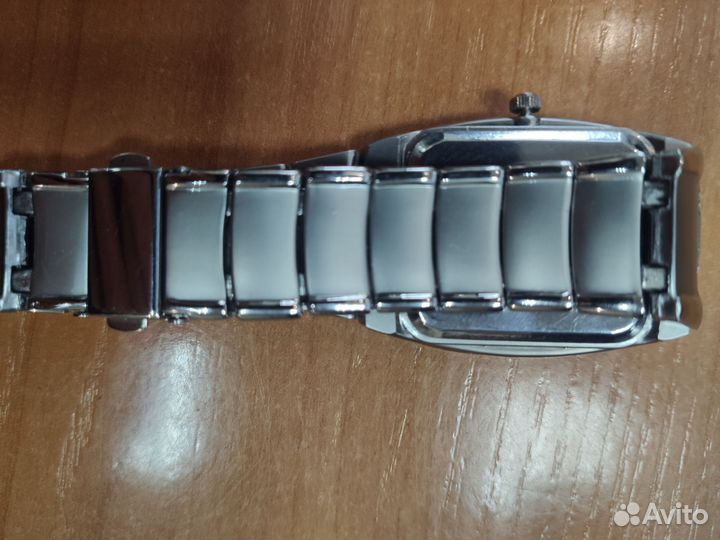 Часы наручные