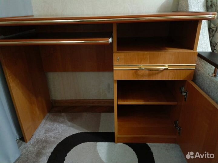 Письменный стол бу