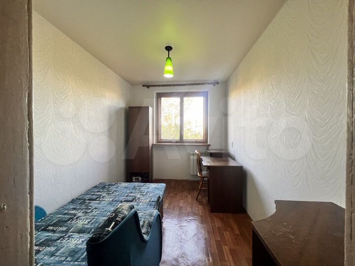 Комната 10 м² в 5-к., 3/5 эт.