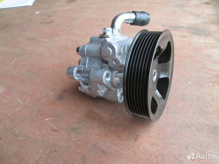 Насос гидроусилителя Toyota Landcruiser Prado