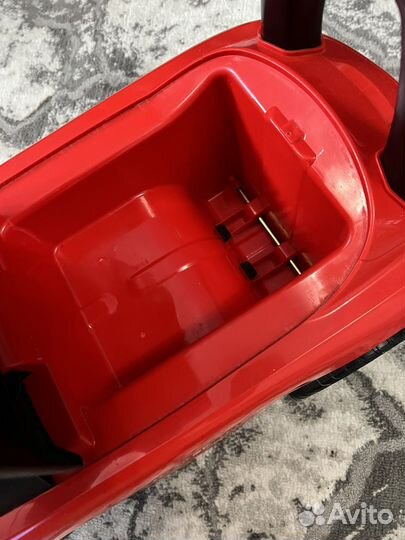 Детская машинка каталка mercedes