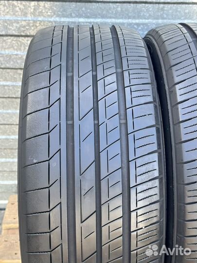 Toyo Tranpath LuII 235/50 R18 101W