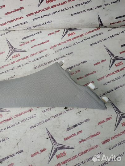 Обшивки стоек w203 Mercedes передних